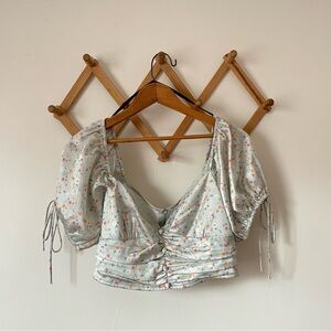 Floral Puff Sleeve Crop Top